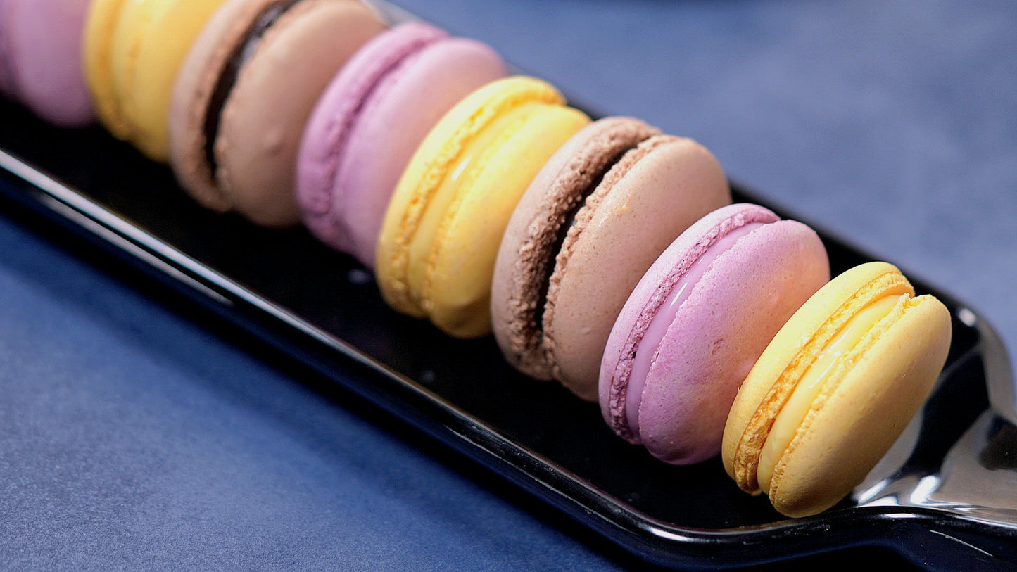 Classic Macrons (1 piece)